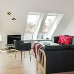 2 Bedroom Amazing In Ronne