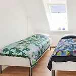 Apartment 2 Bedroom Amazing In