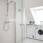 2 Bedroom Amazing In Apartment