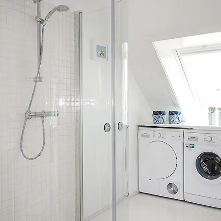 2 Bedroom Amazing In Appartement